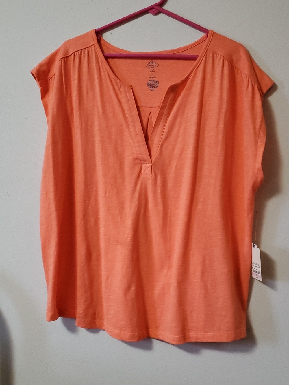 St. John's Bay Orange Split V-Neck Cap Sleeve Top